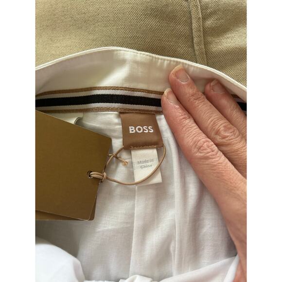 Hugo boss Tabroido Womens High Waist Short Flat Front Tie-Waist/Belt nwt size 2 - Picture 9 of 11